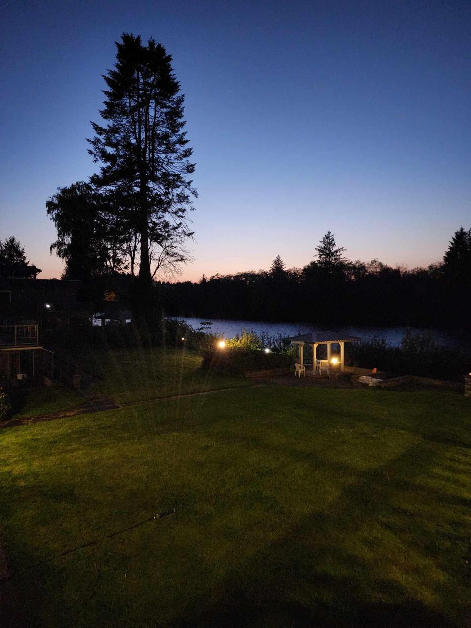 Campbell River Lodge Екстер'єр фото