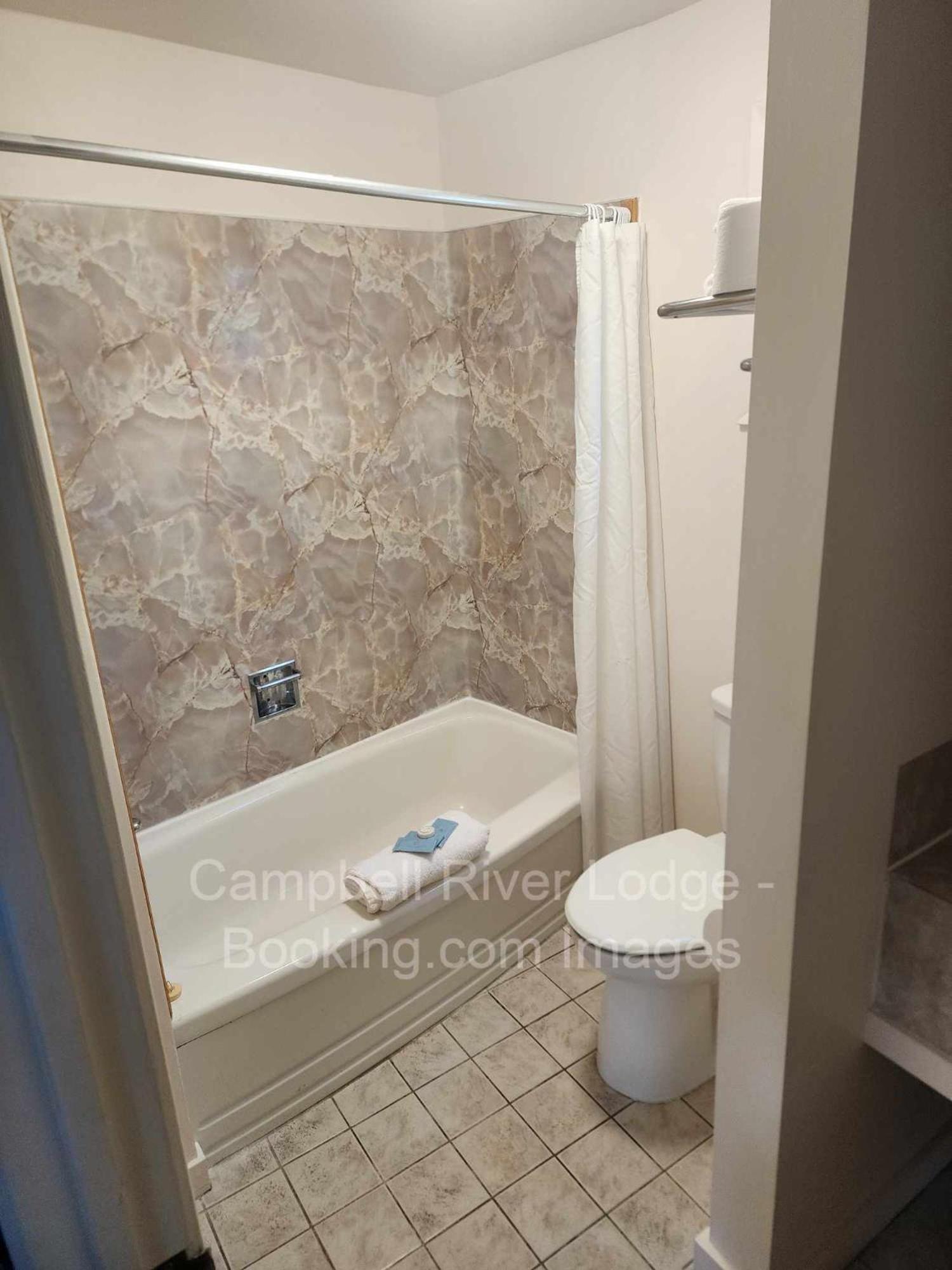 Campbell River Lodge Екстер'єр фото